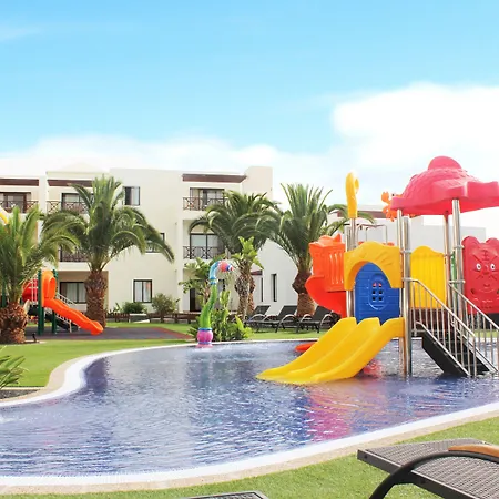 维托克拉斯兰萨罗特度假公寓 4* 科斯塔特吉塞